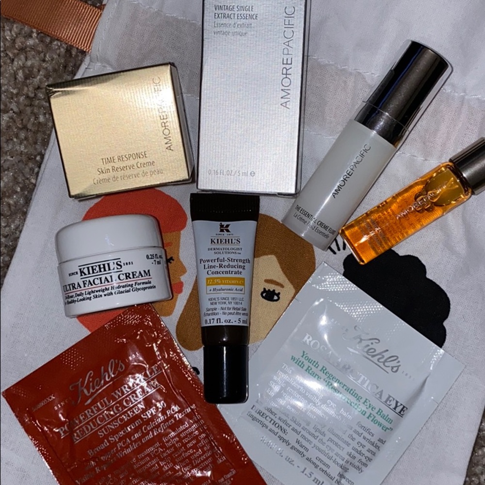 AMOREPACIFIC & KIEHL’S Bundle